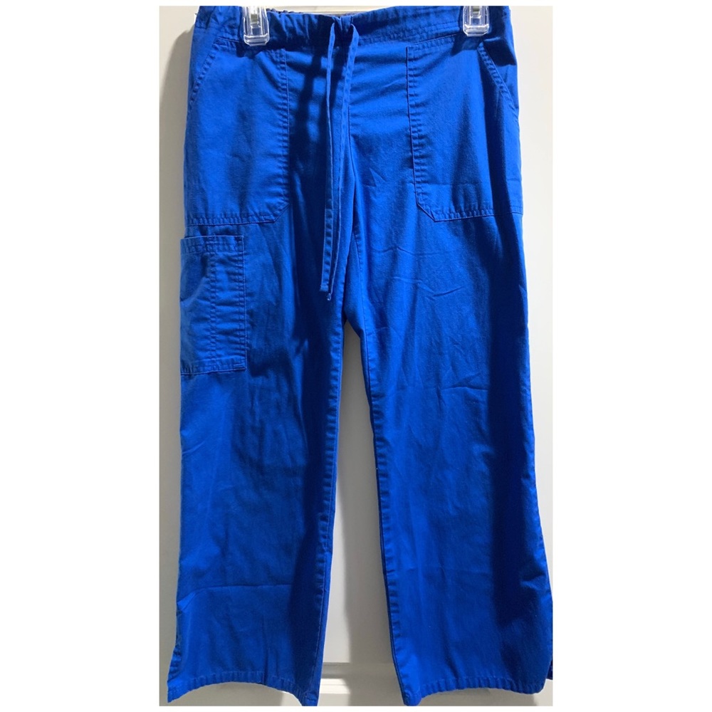 Scrub bottoms